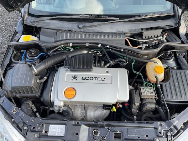 Used Vauxhall Corsa 2006 for sale - 74999957: Photo 40