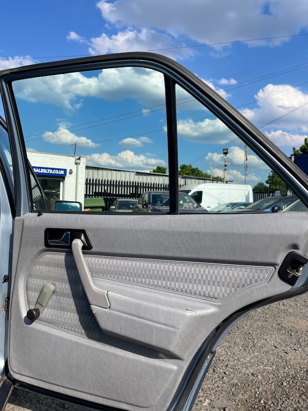 Used Mercedes-Benz 190 for sale - 74999904: Photo 19