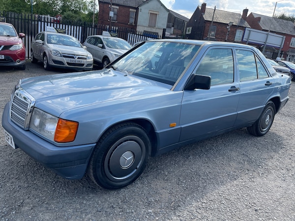 Used Mercedes-Benz 190 for sale - 74999904: Photo 1