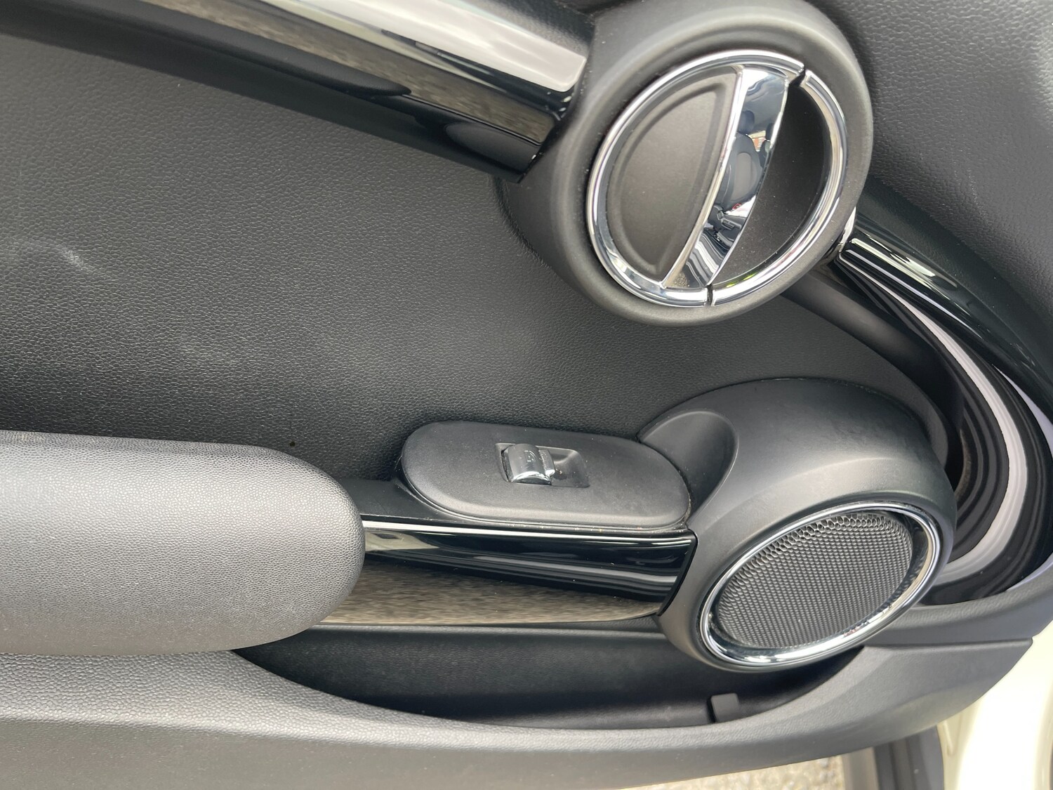 Used MINI Hatch 2016 for sale - 77641759: Photo 30