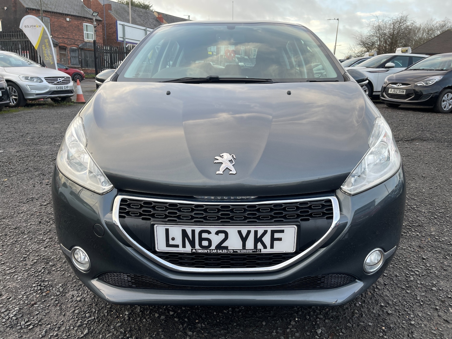 Used Peugeot 208 2013 for sale - 76972936: Photo 10