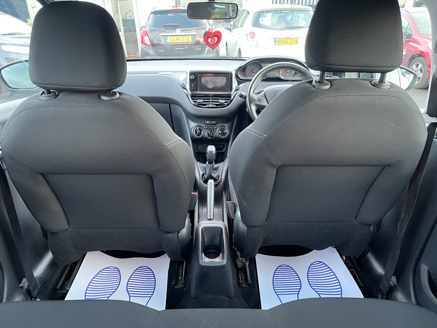 Used Peugeot 208 2013 for sale - 76972936: Photo 29