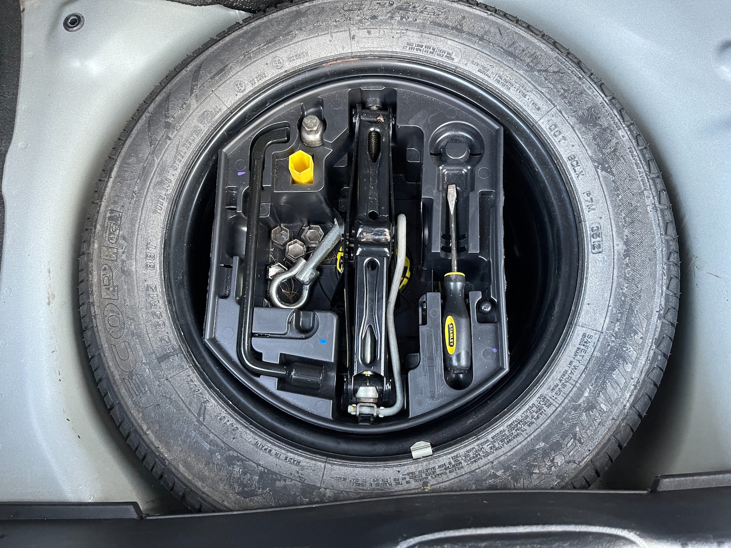 Used Peugeot 208 2013 for sale - 76972936: Photo 30