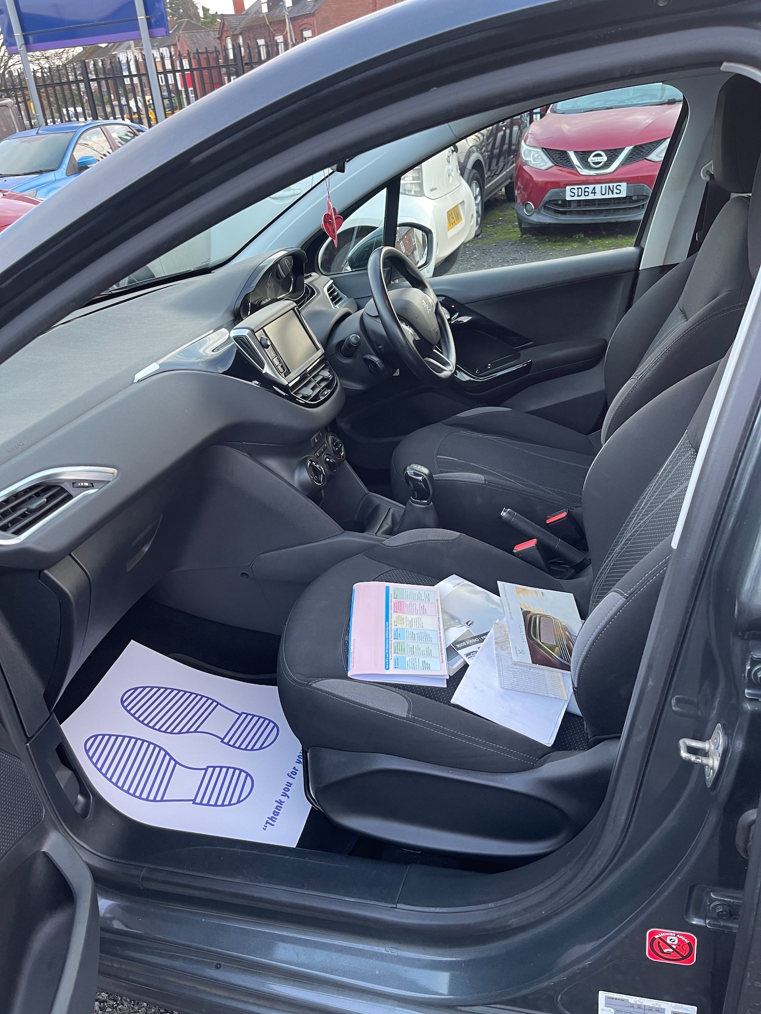 Used Peugeot 208 2013 for sale - 76972936: Photo 35