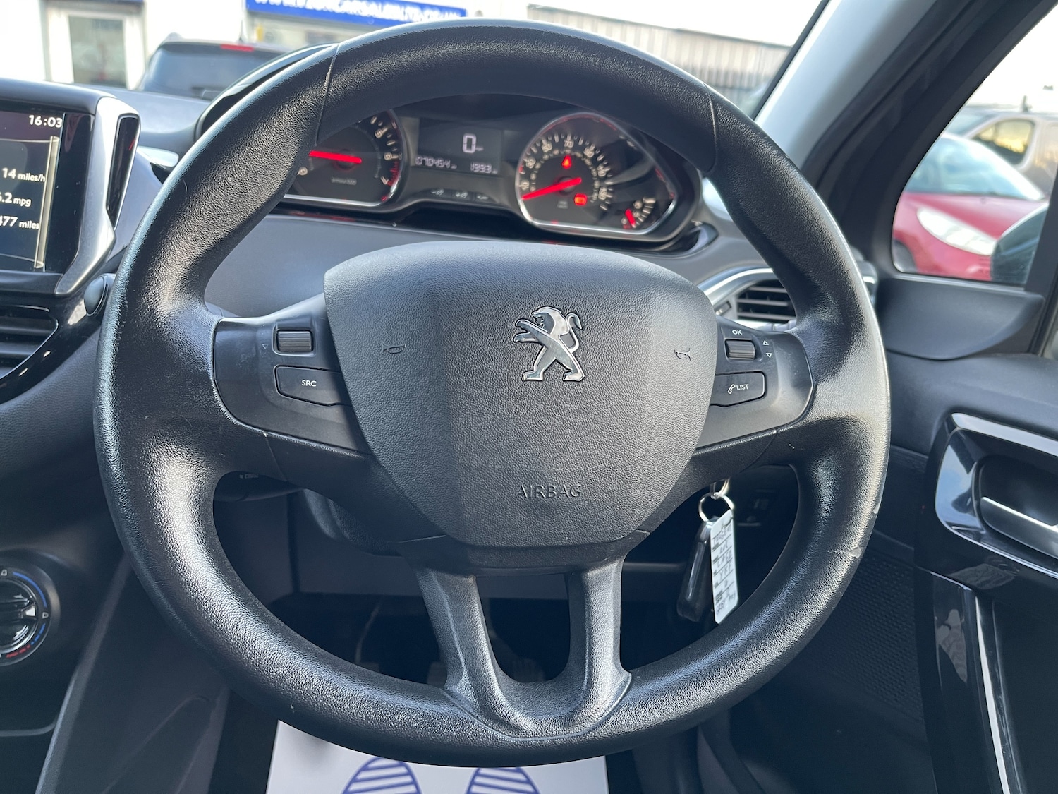 Used Peugeot 208 2013 for sale - 76972936: Photo 45