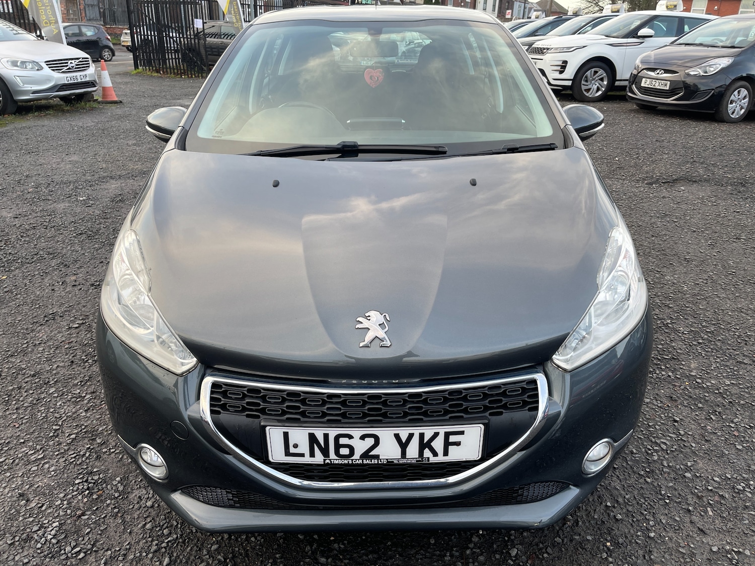 Used Peugeot 208 2013 for sale - 76972936: Photo 9