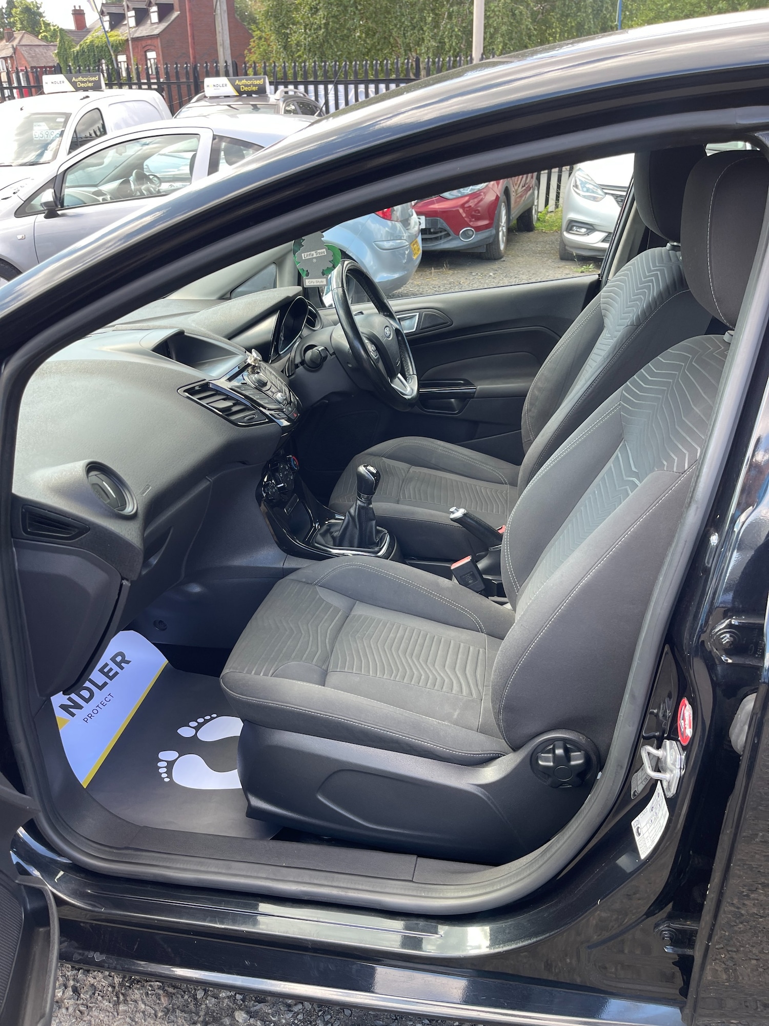 Vehicle 28