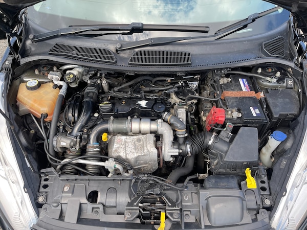 Used Ford Fiesta 2014 for sale - 75283536: Photo 32