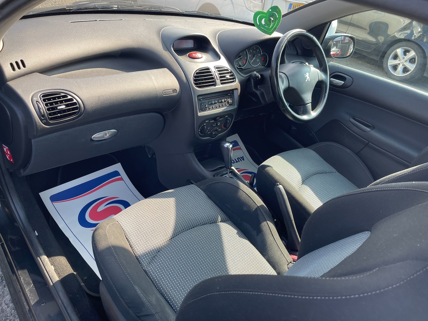 Used Peugeot 206 2005 for sale - 78078630: Photo 25