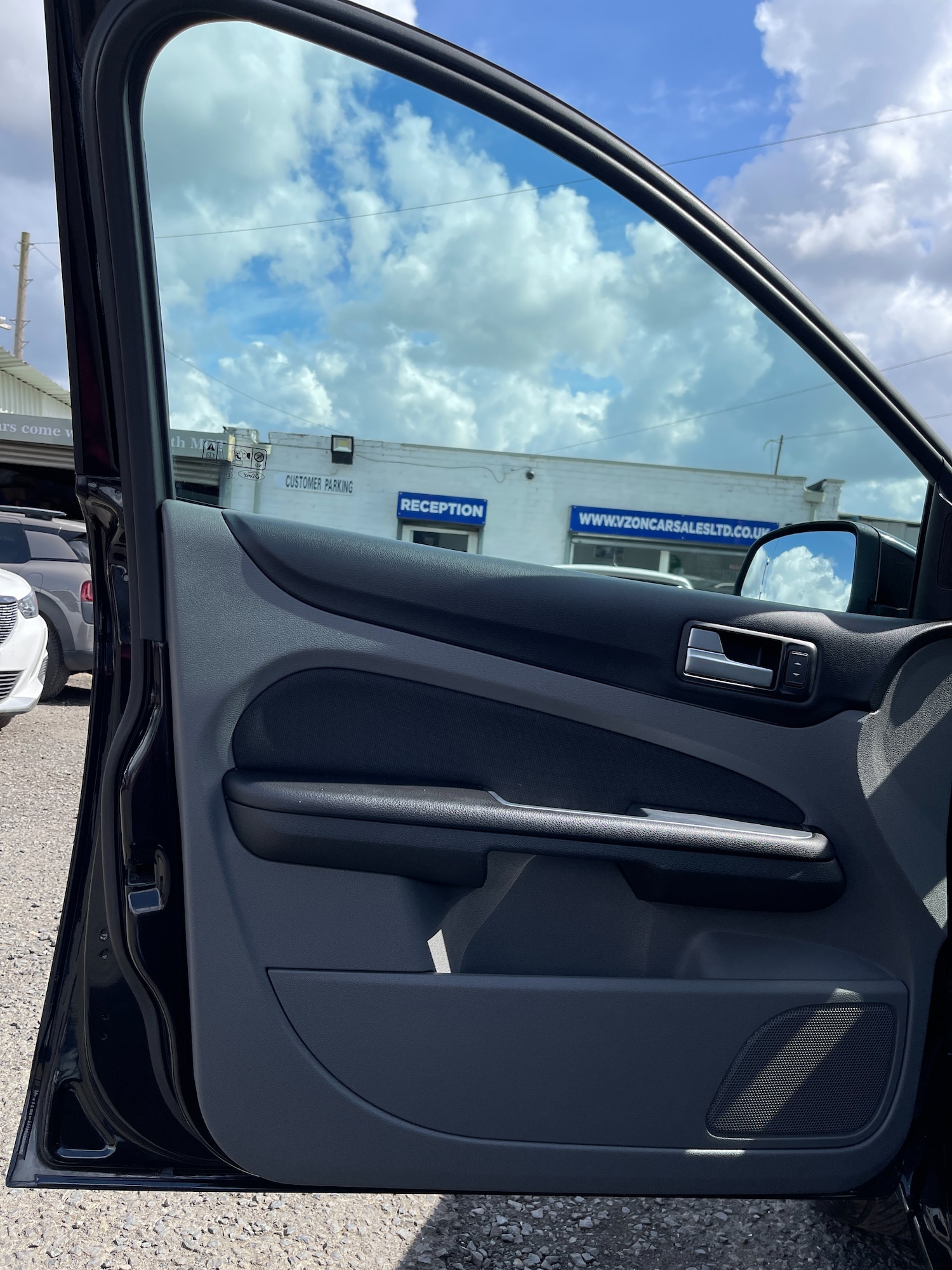 Vehicle 29