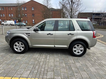 Used Land Rover Freelander 2 2011 for sale - 74999901: Photo