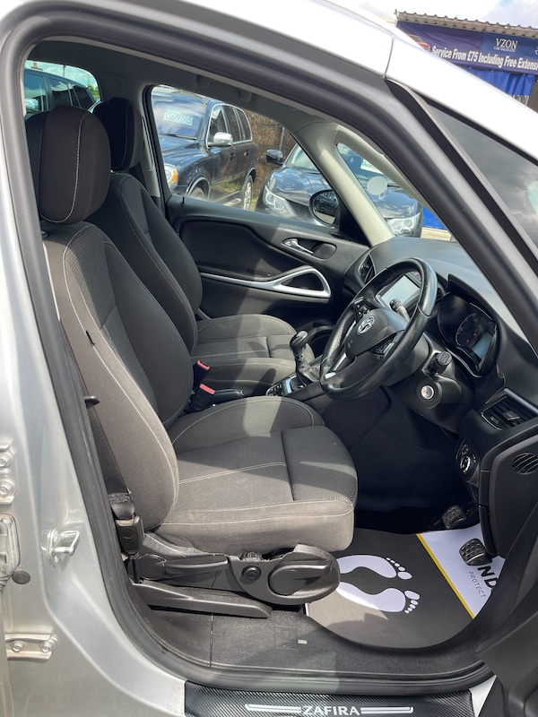 Used Vauxhall Zafira Tourer 2017 for sale - 75196649: Photo 25