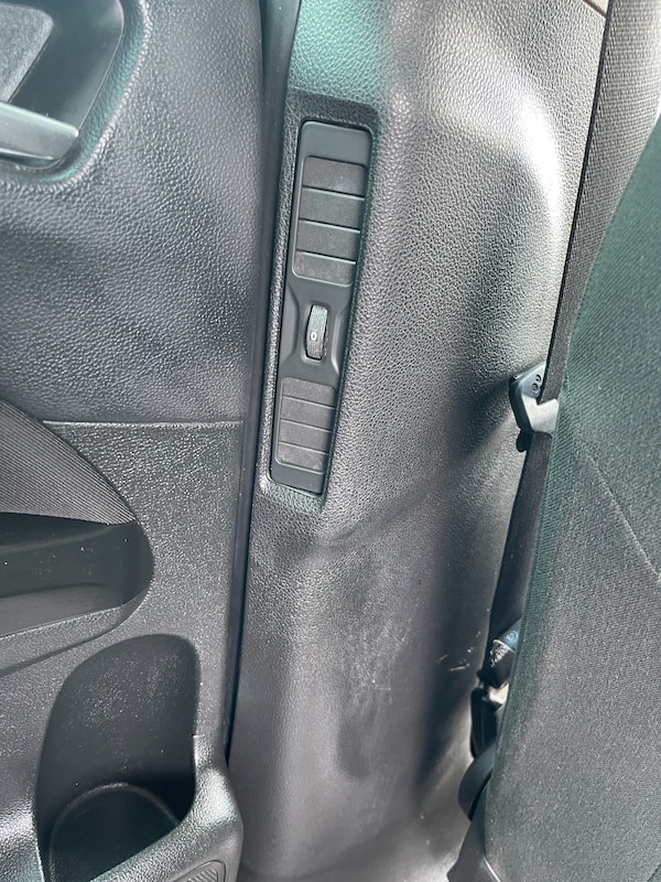 Used Vauxhall Zafira Tourer 2017 for sale - 75196649: Photo 45