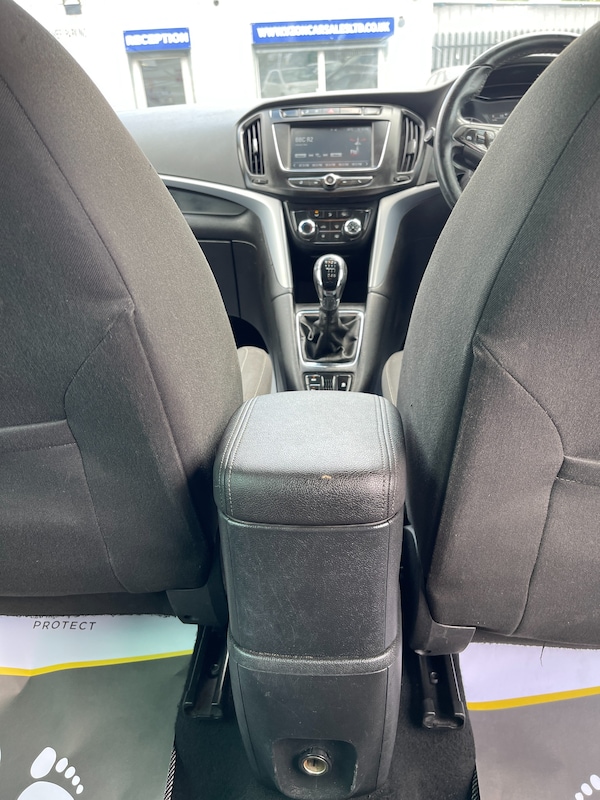 Used Vauxhall Zafira Tourer 2017 for sale - 75196649: Photo 46