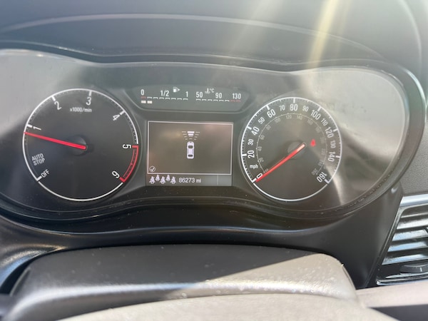 Used Vauxhall Zafira Tourer 2017 for sale - 75196649: Photo 52