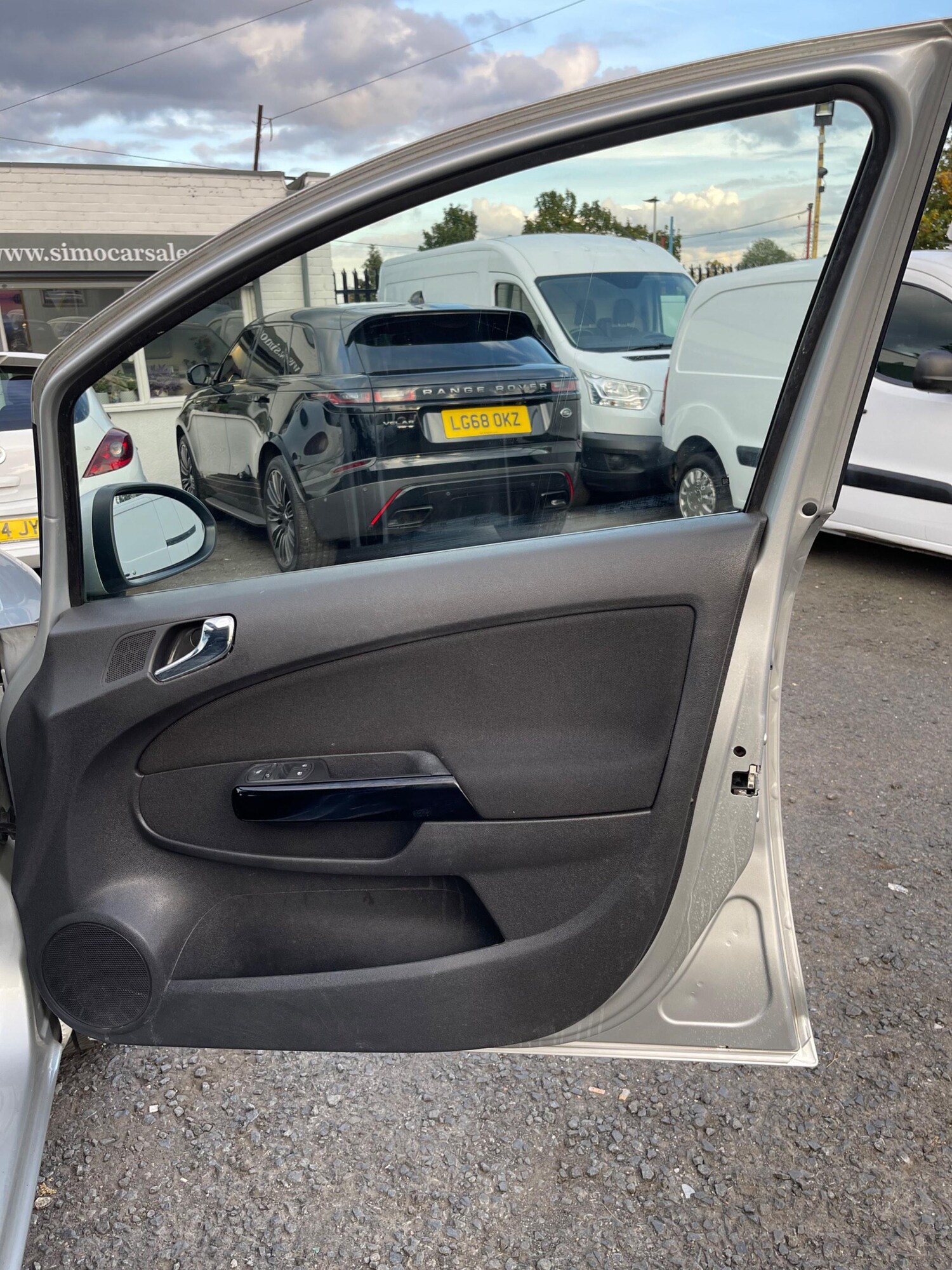 Used Vauxhall Corsa 2014 for sale - 77692055: Photo 15