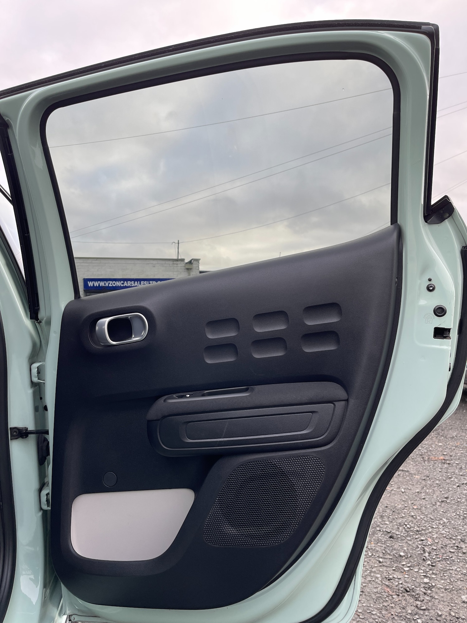 Used Citroen C3 2017 for sale - 76905174: Photo 24