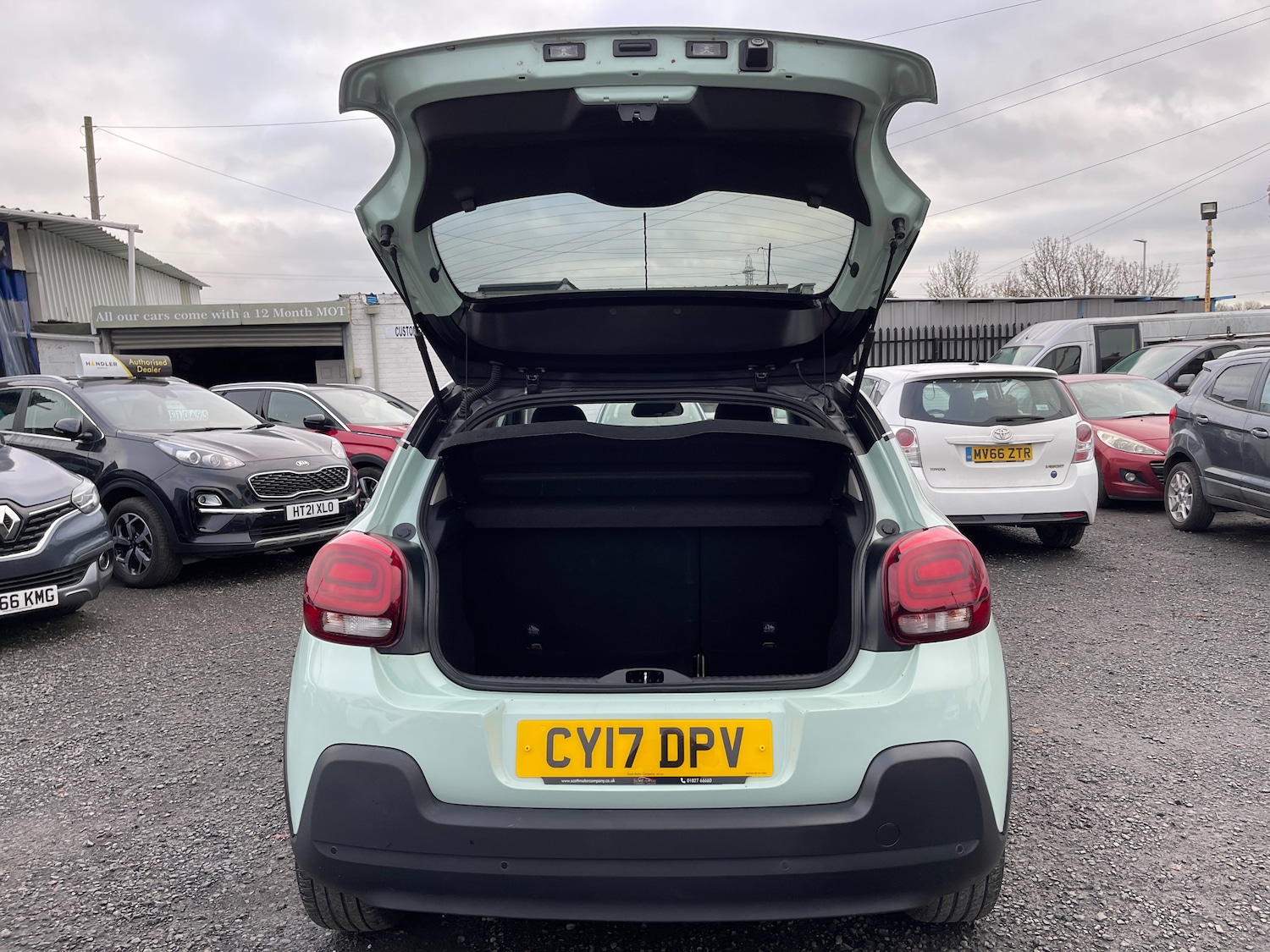 Used Citroen C3 2017 for sale - 76905174: Photo 27