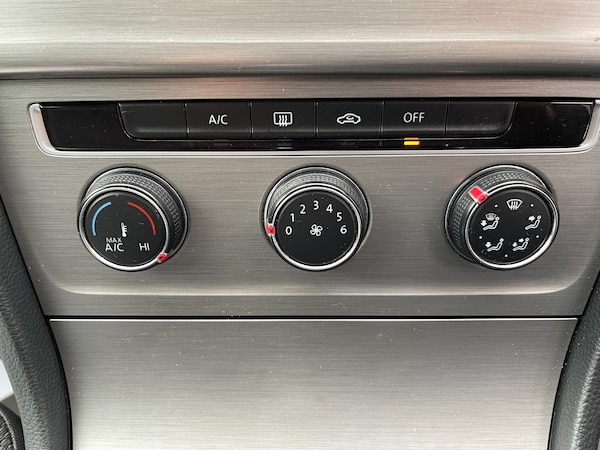 Used Volkswagen Golf 2015 for sale - 76311778: Photo 48