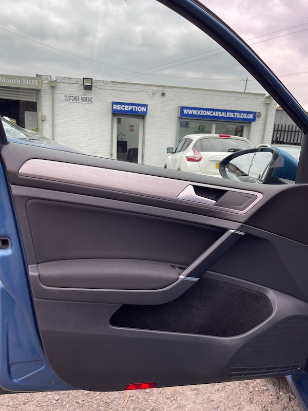 Used Volkswagen Golf 2015 for sale - 76311778: Photo 62