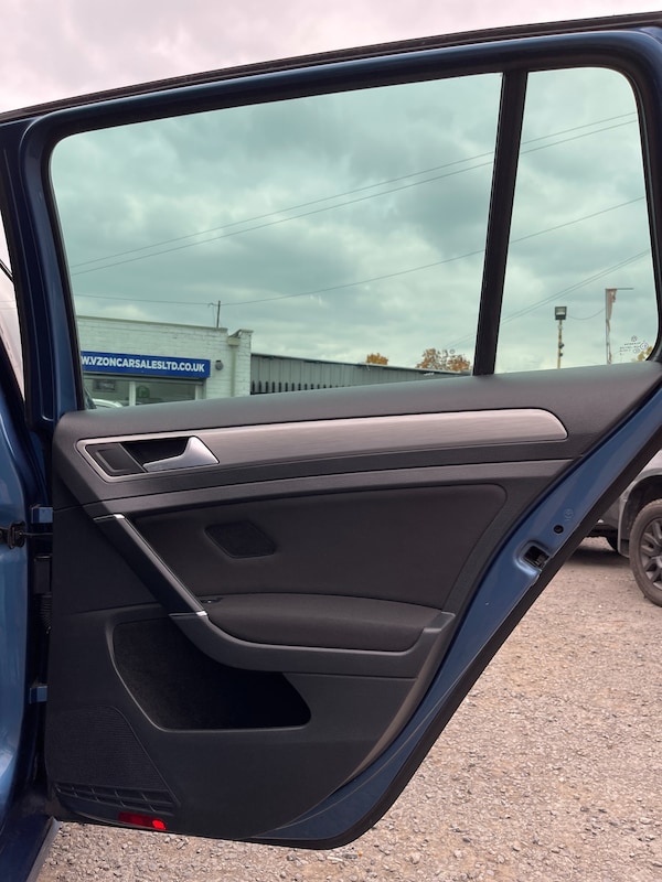 Used Volkswagen Golf 2015 for sale - 76311778: Photo 74