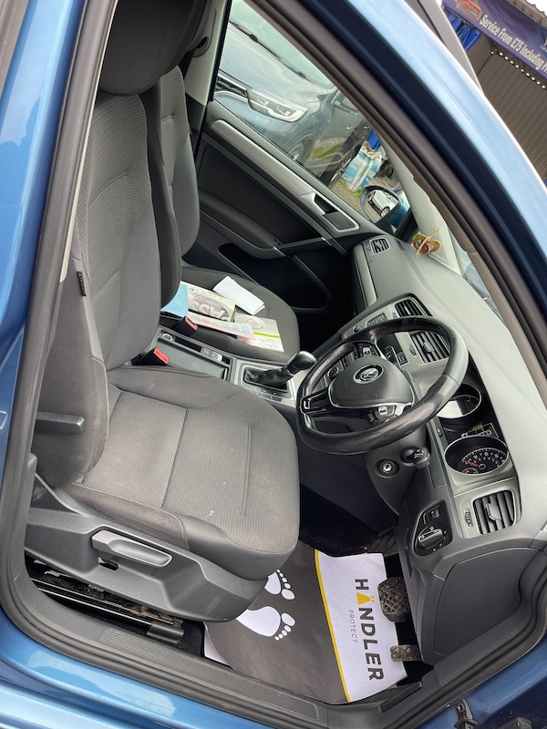 Used Volkswagen Golf 2015 for sale - 76311778: Photo 76