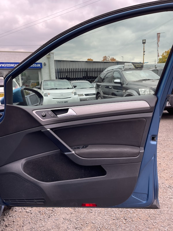 Used Volkswagen Golf 2015 for sale - 76311778: Photo 78