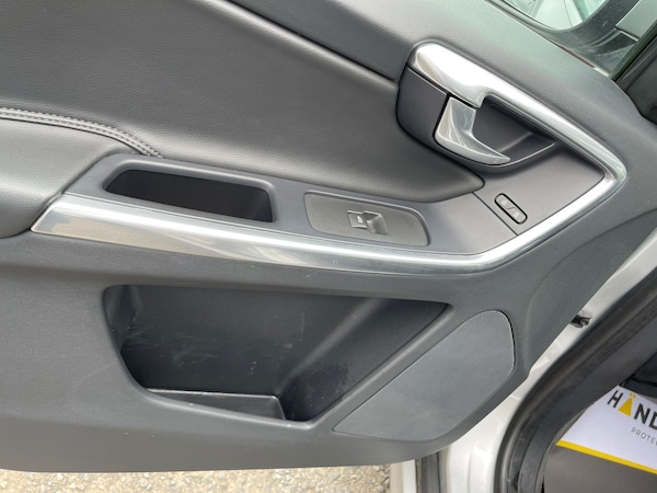 Used Volvo XC60 2016 for sale - 75376506: Photo 32