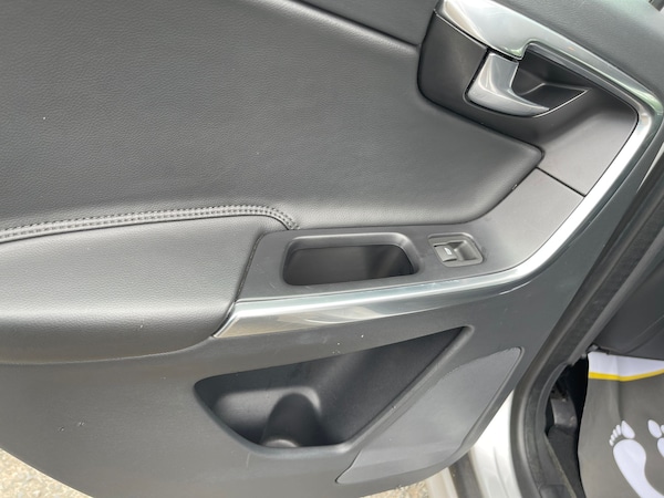 Used Volvo XC60 2016 for sale - 75376506: Photo 36