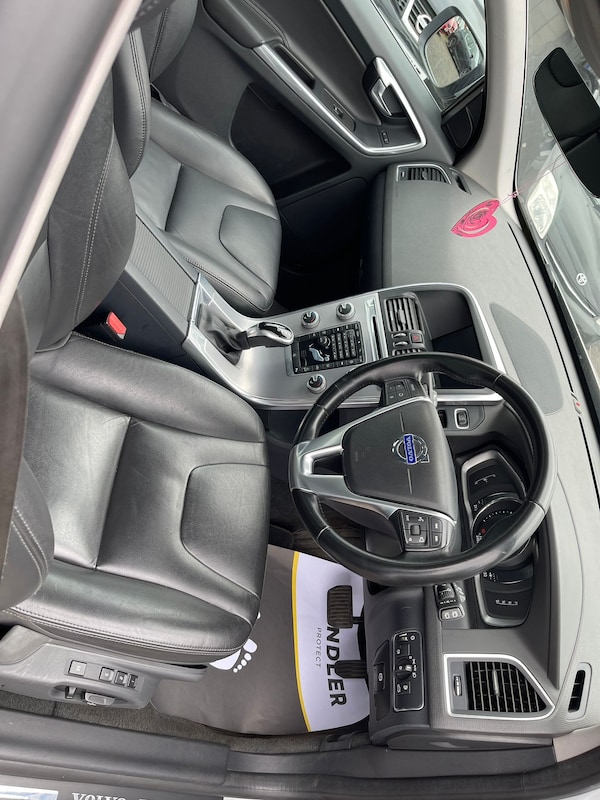 Used Volvo XC60 2016 for sale - 75376506: Photo 47