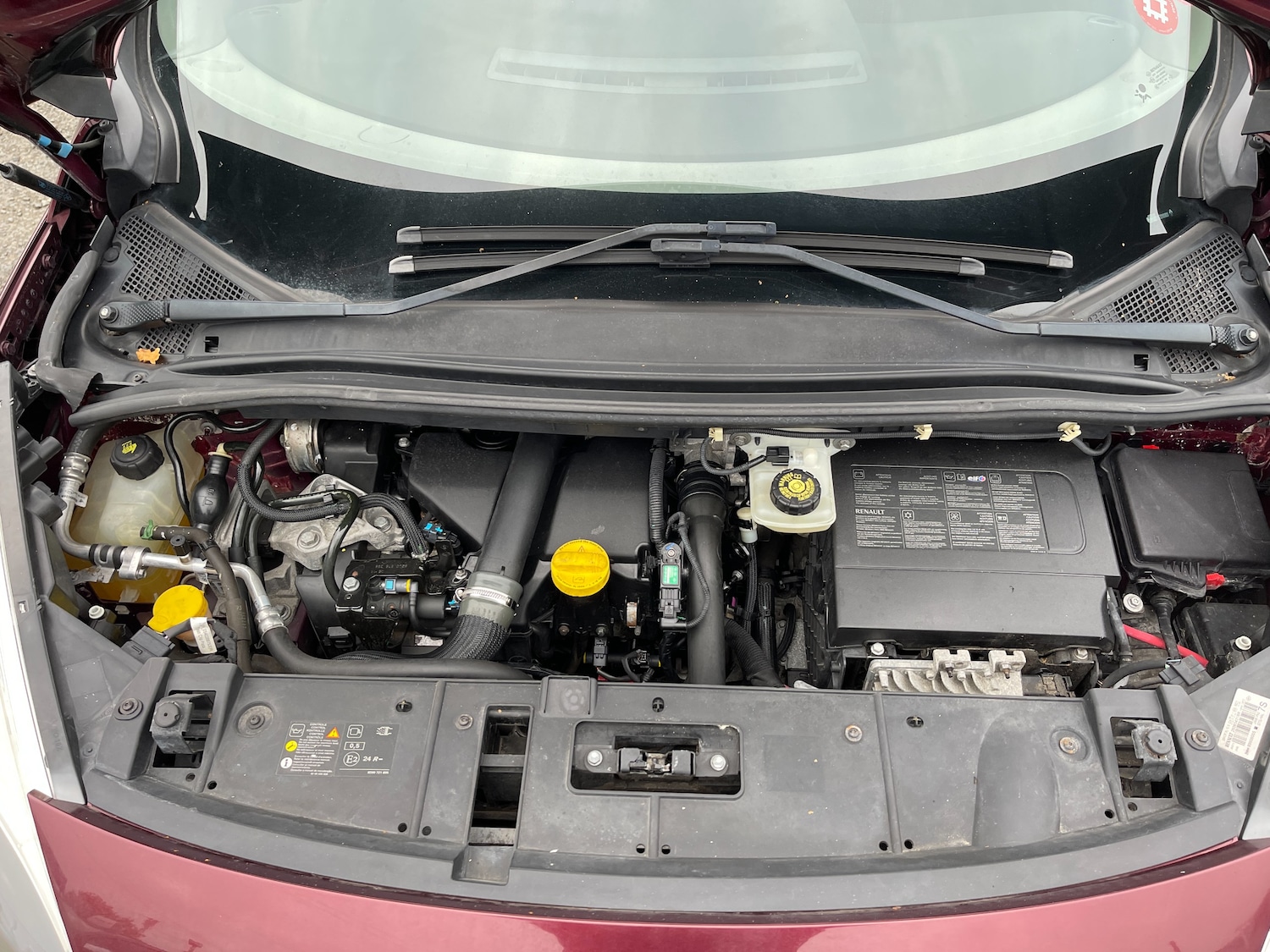 Used Renault Scenic 2015 for sale - 76313789: Photo 28