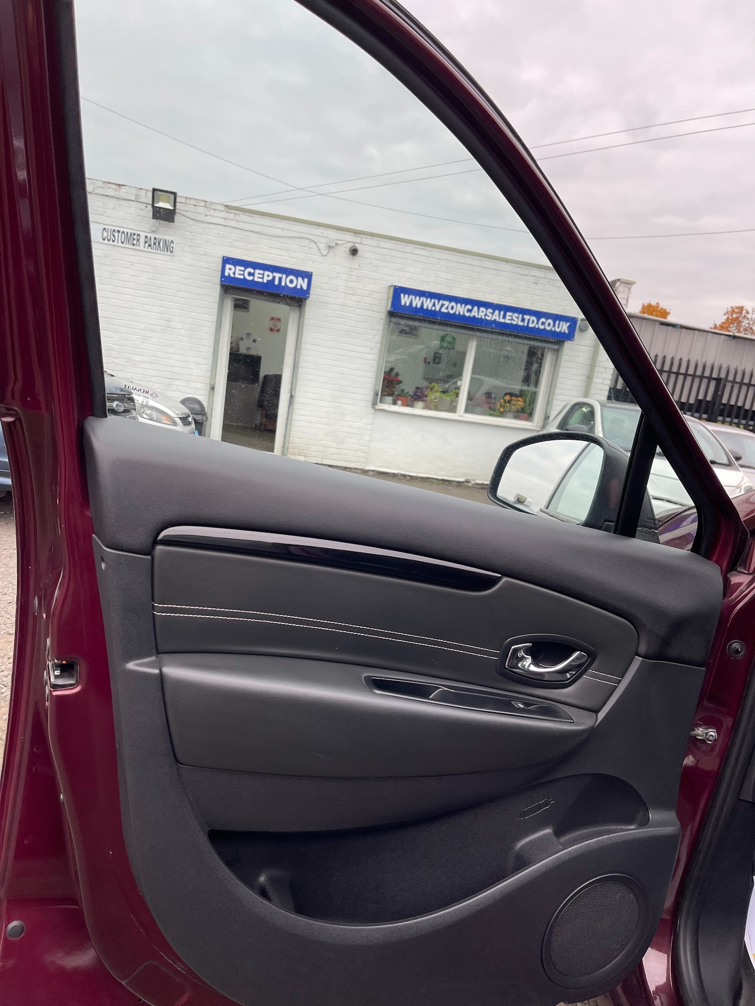 Used Renault Scenic 2015 for sale - 76313789: Photo 34