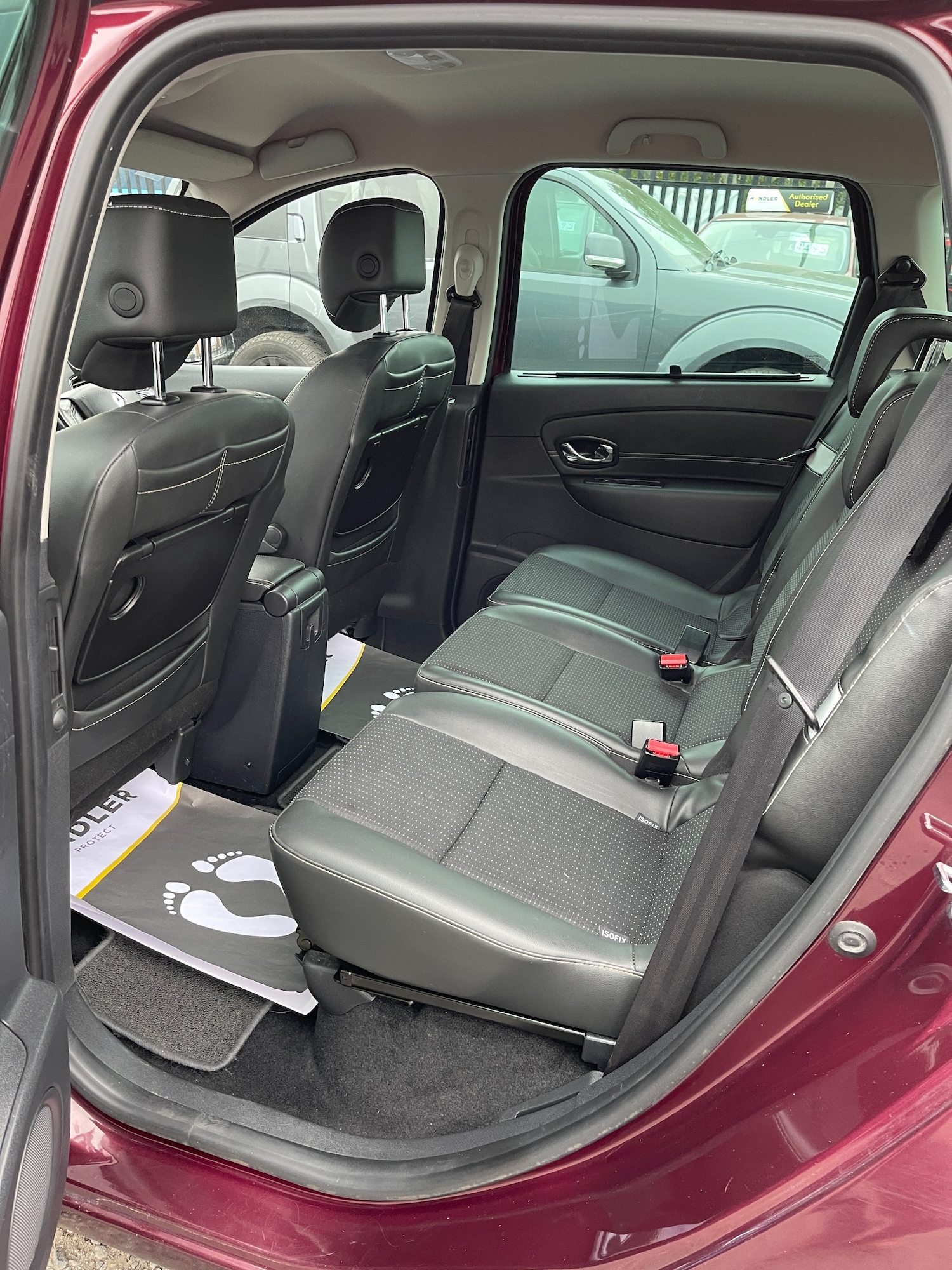 Used Renault Scenic 2015 for sale - 76313789: Photo 39