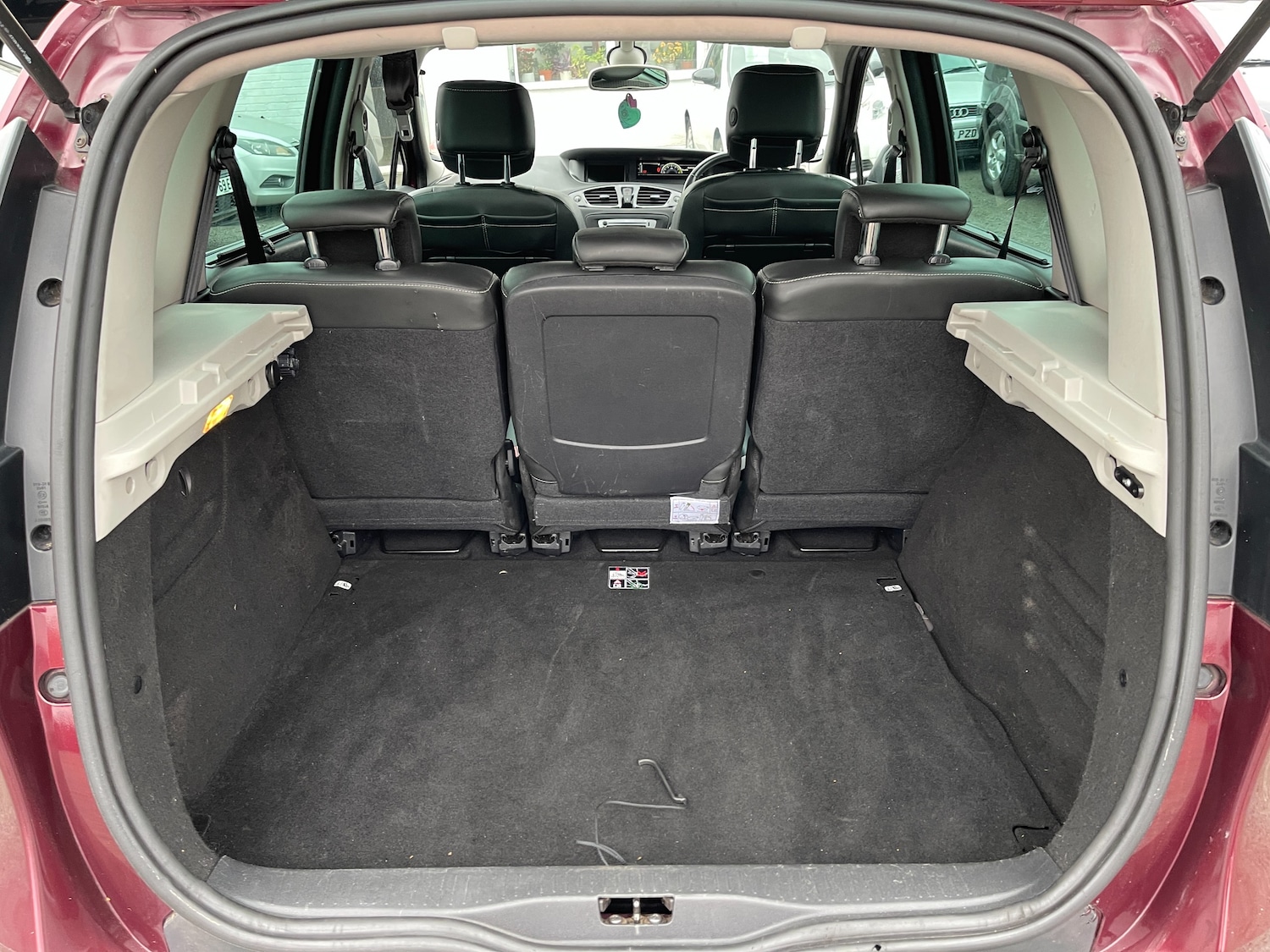 Used Renault Scenic 2015 for sale - 76313789: Photo 46