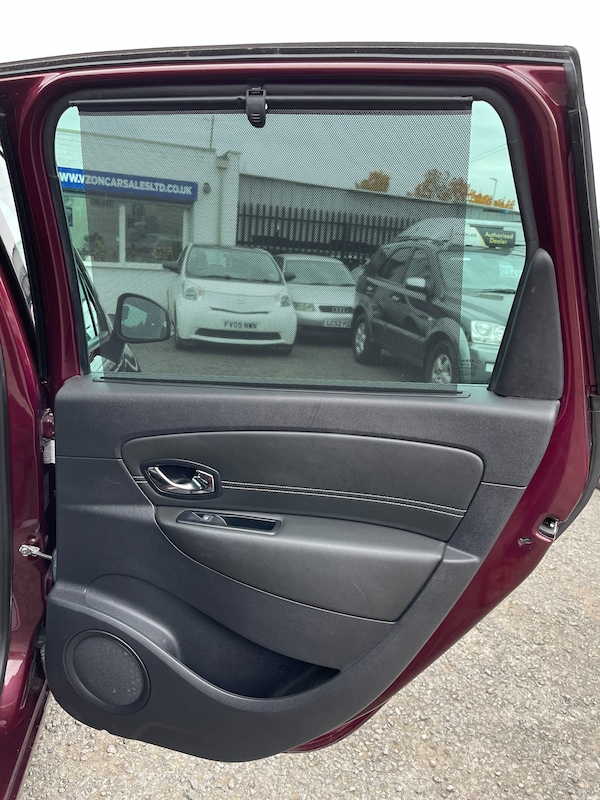Used Renault Scenic 2015 for sale - 76313789: Photo 48