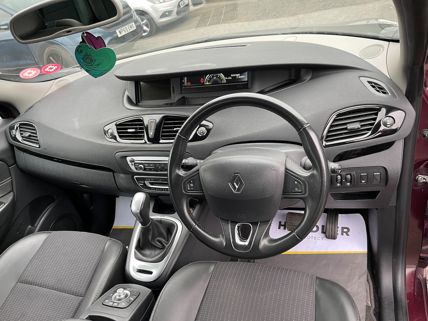 Used Renault Scenic 2015 for sale - 76313789: Photo 50