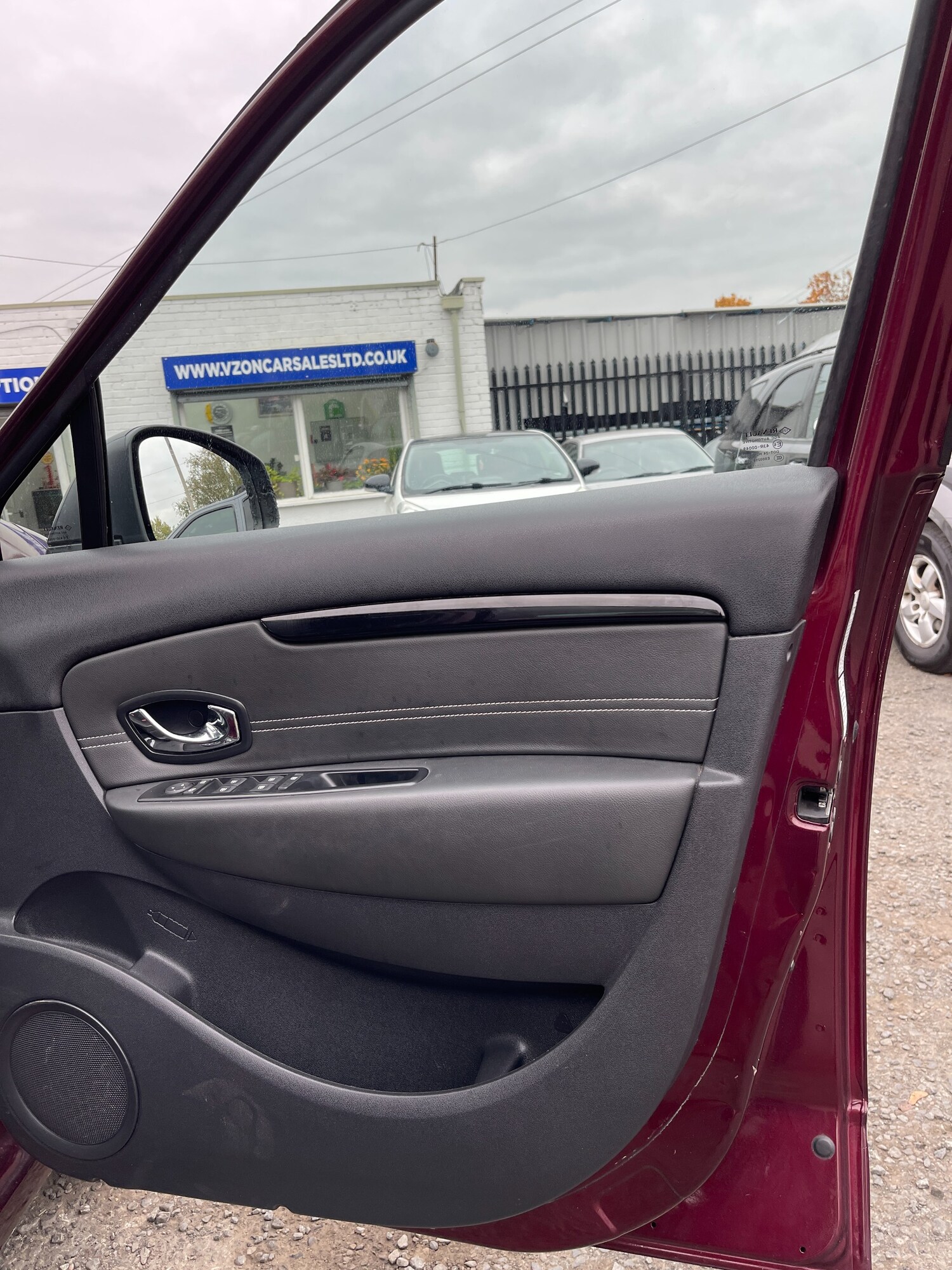 Used Renault Scenic 2015 for sale - 76313789: Photo 53