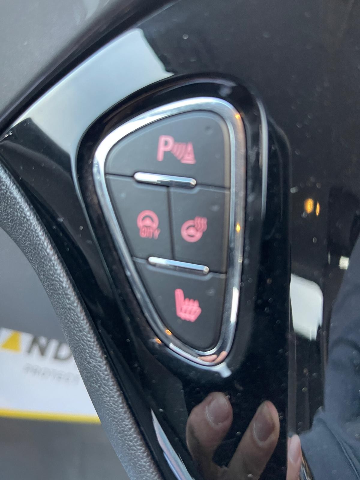 Used Vauxhall Corsa 2016 for sale - 77450865: Photo 30