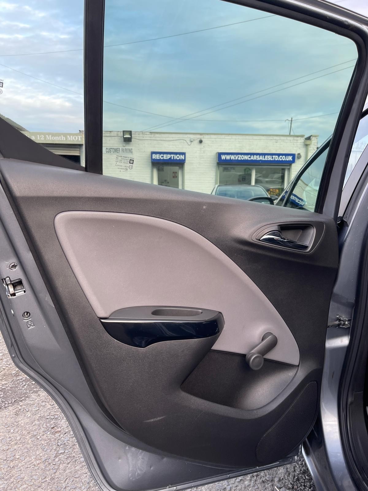 Used Vauxhall Corsa 2016 for sale - 77450865: Photo 43