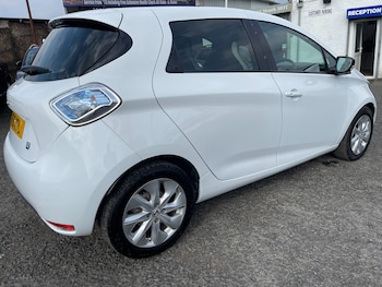 Used Renault Zoe 2016 for sale - 74999954: Photo
