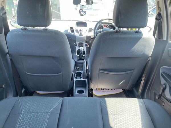 Used Ford Fiesta 2010 for sale - 74999884: Photo 27
