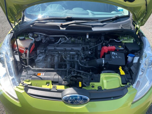 Used Ford Fiesta 2010 for sale - 74999884: Photo 34
