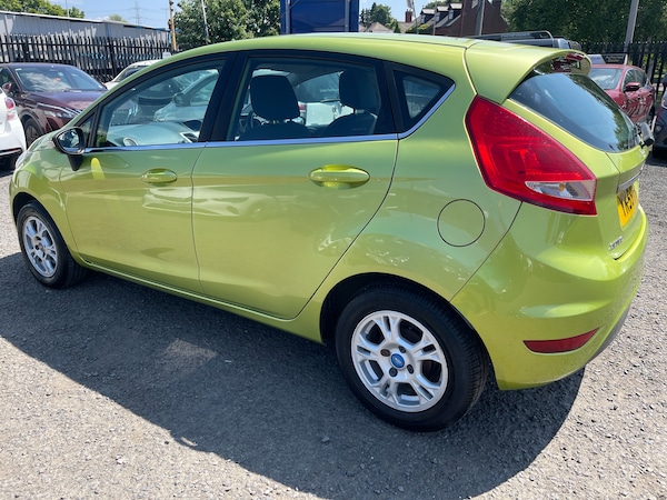 Used Ford Fiesta 2010 for sale - 74999884: Photo 4