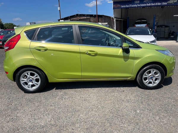 Used Ford Fiesta 2010 for sale - 74999884: Photo 6
