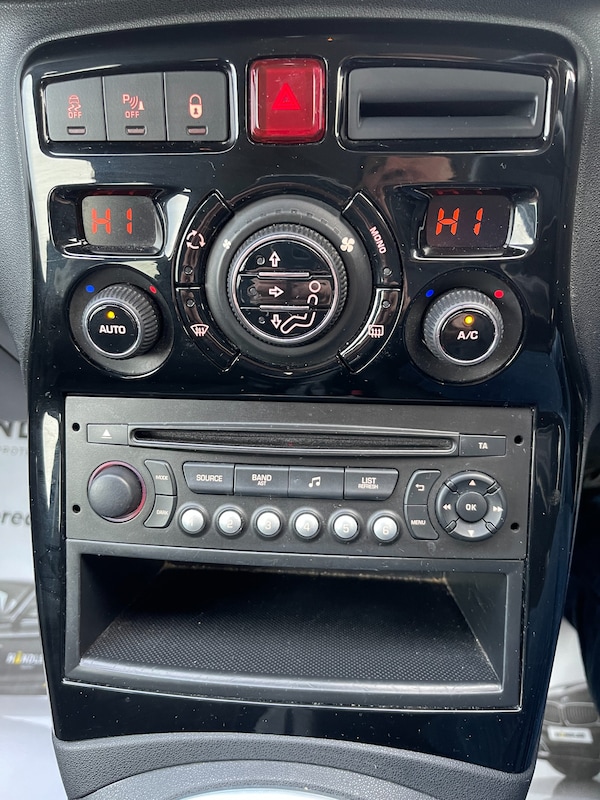 Used Citroen C3 Picasso 2015 for sale - 74999937: Photo 49