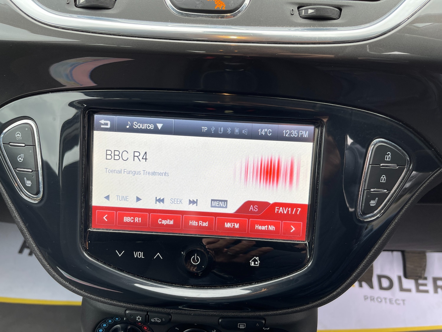 Used Vauxhall Corsa 2015 for sale - 76292866: Photo 24