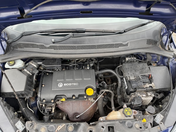 Used Vauxhall Corsa 2015 for sale - 76292866: Photo 33