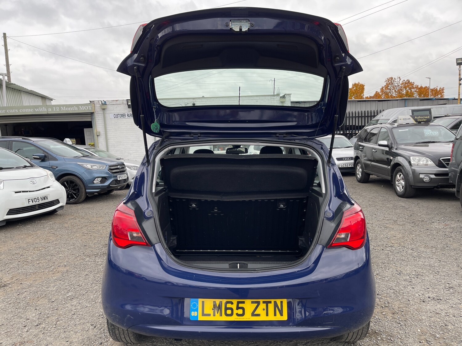 Used Vauxhall Corsa 2015 for sale - 76292866: Photo 46