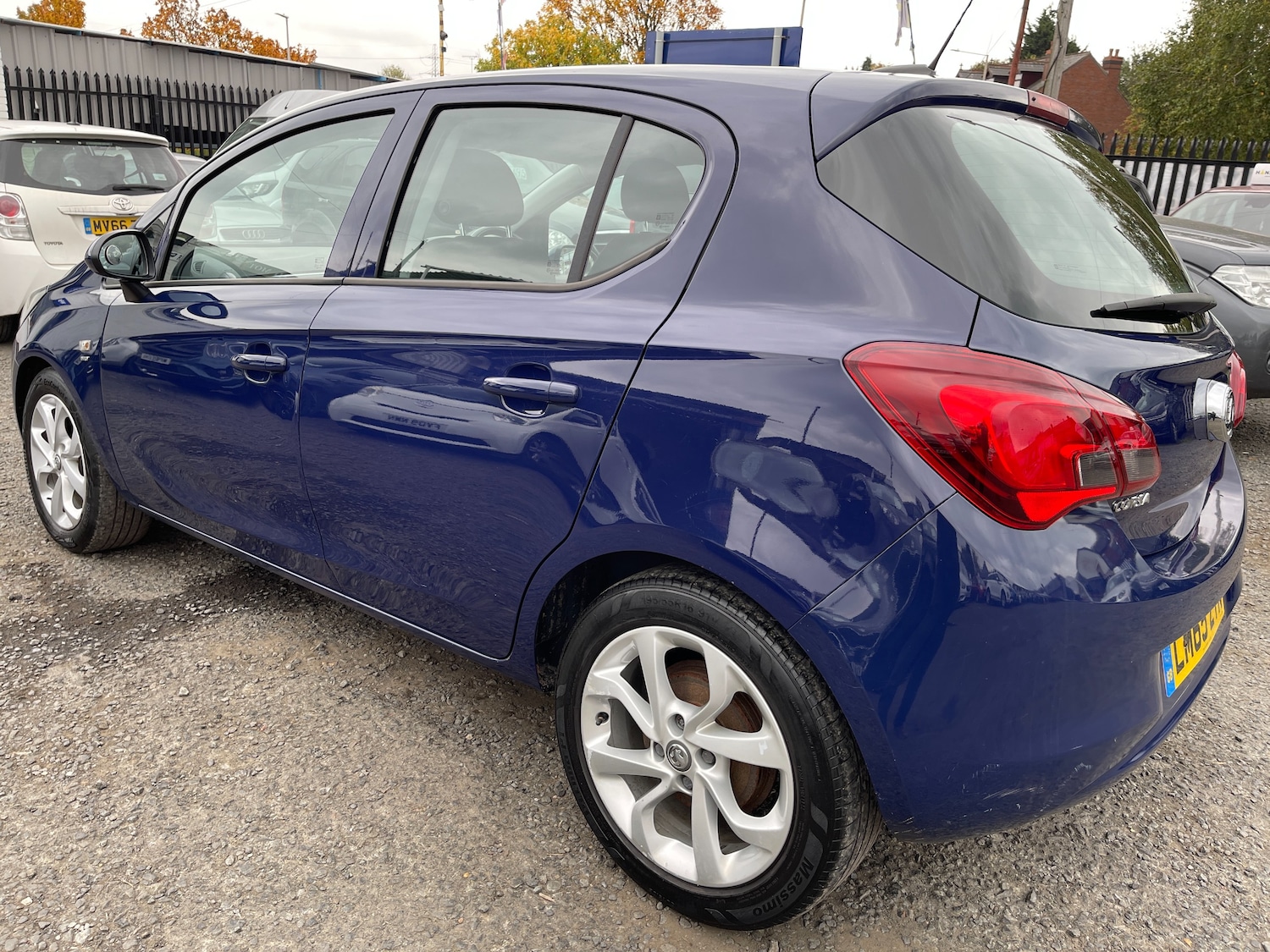 Used Vauxhall Corsa 2015 for sale - 76292866: Photo 5
