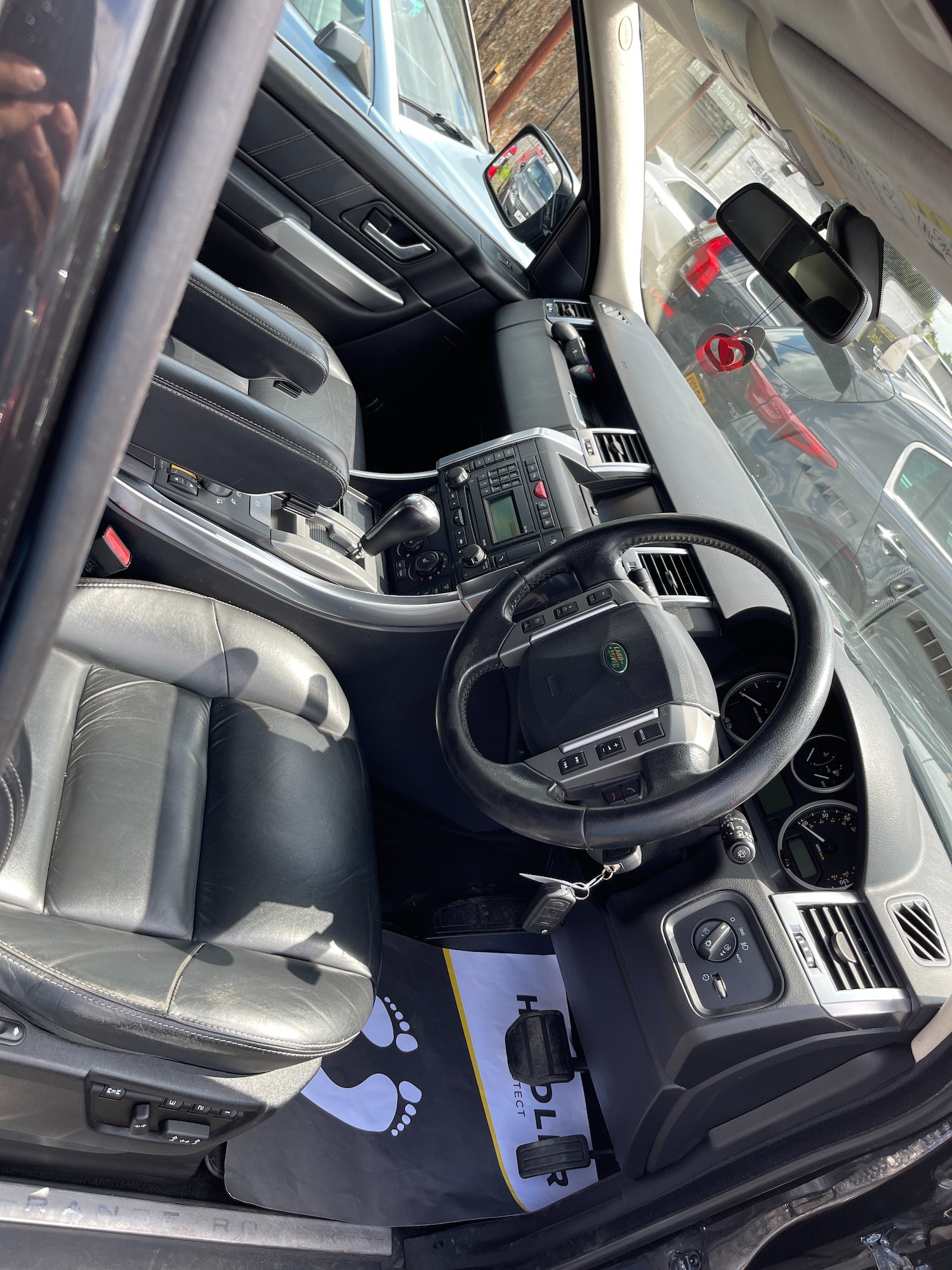 Vehicle 28